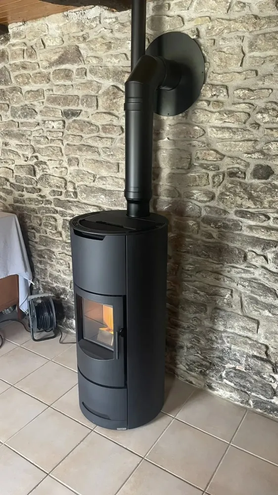 Entretien de poêles à granulés à Saint-Caradec-Trégomel